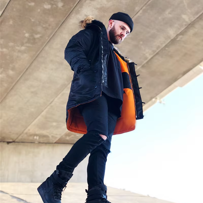 Wandorm - Men's Winter Coat with Fleece Lining, Outdoor Jacket with Hood and Pockets